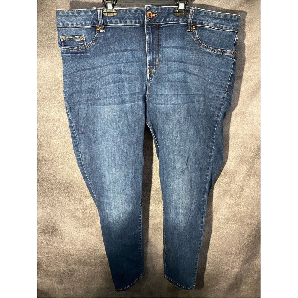Maurices Plus Size Jeans Medium Wash Denim Women's SZ 24 W